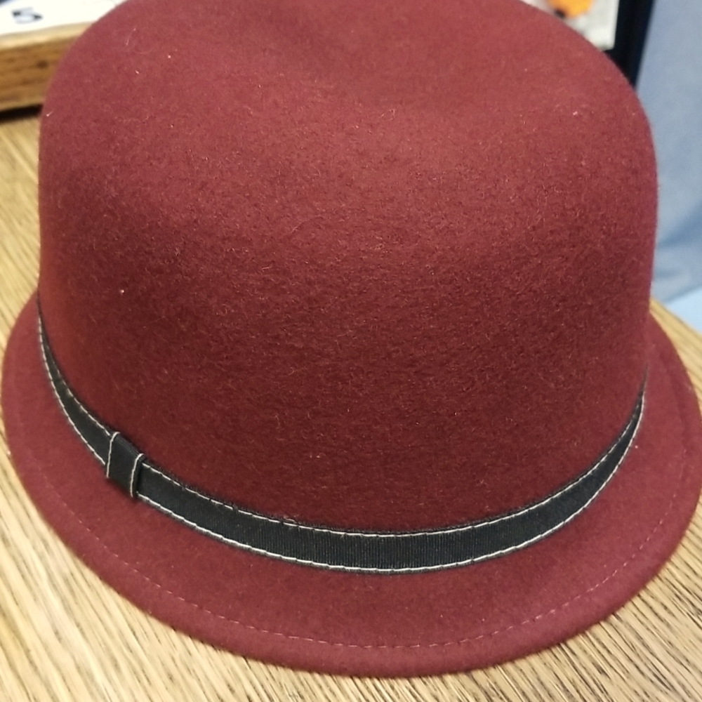 Wool felt hat women's brick red